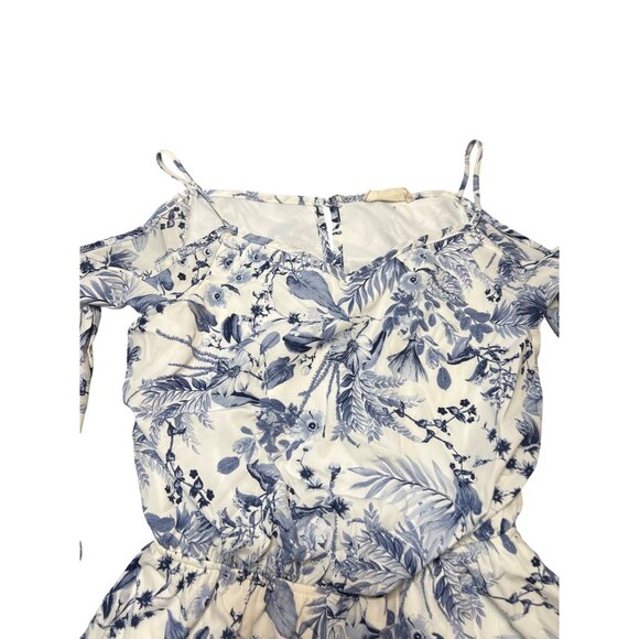 Altar'd State Romper Cold Shoulder Ruffle Leg Hem Blue White Floral Sz Small - Picture 3 of 4